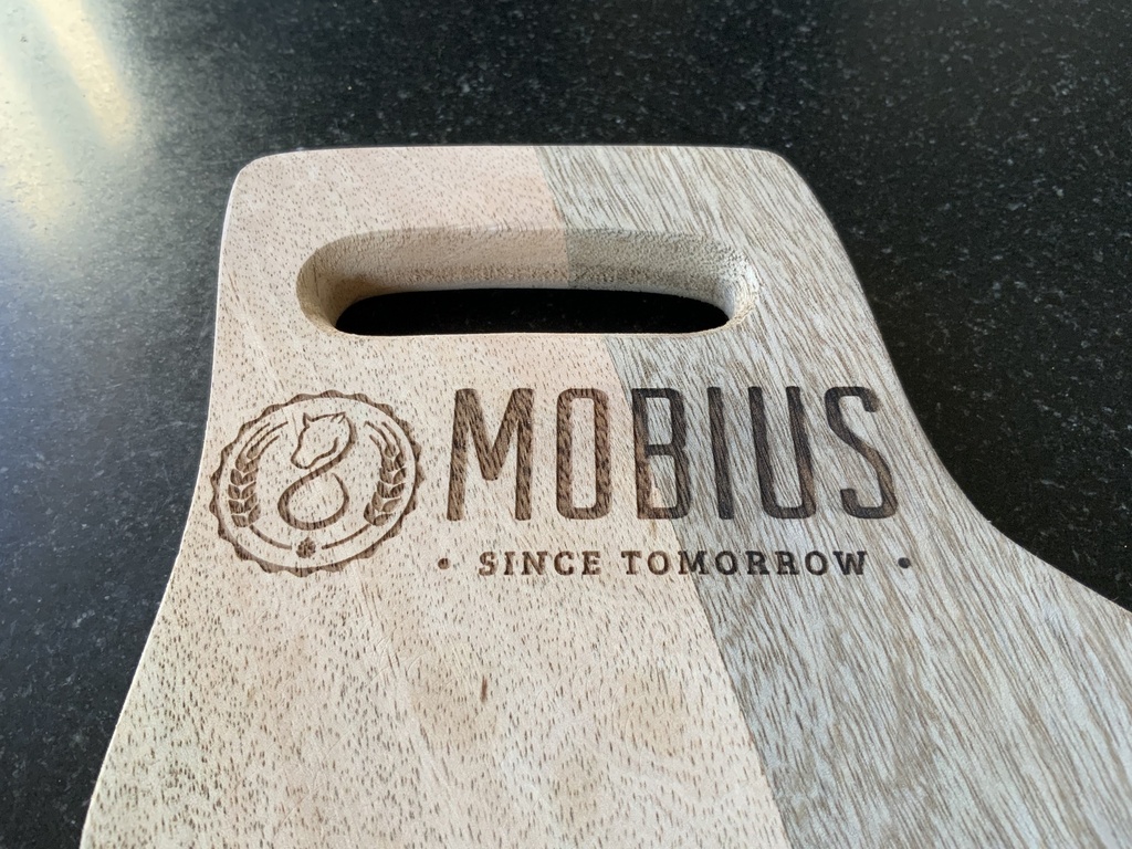 Planche Apéro - 50 * 15 cm - Mobius