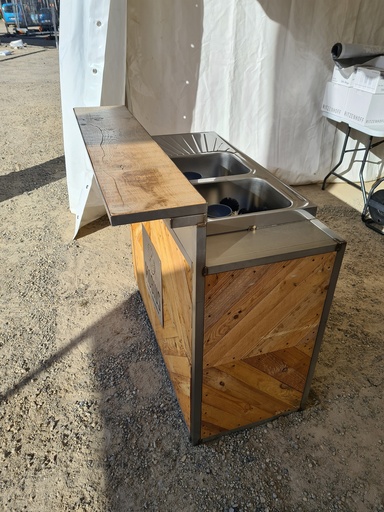 [LOC_0004] Location - Bar mobile - Module 1 - Comptoir avec évier professionnel